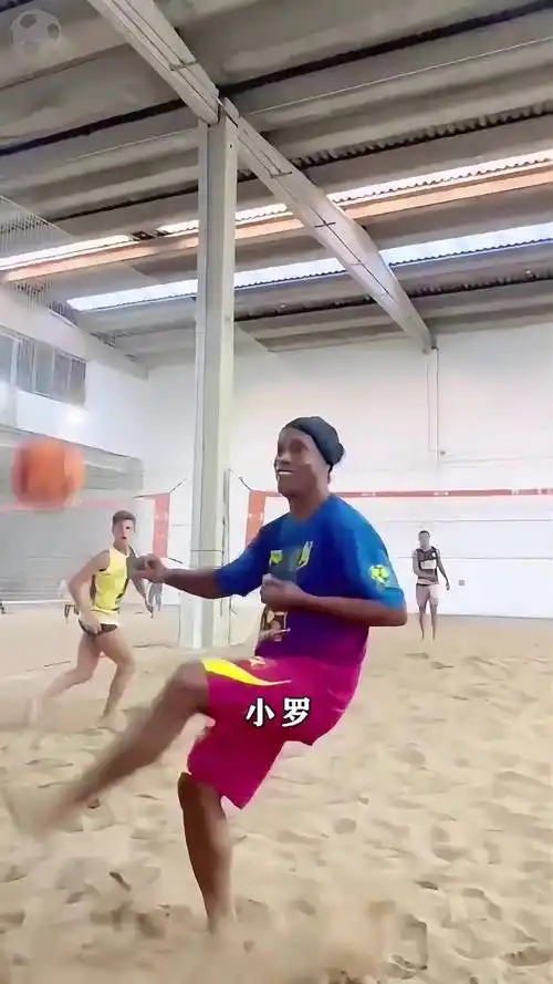 余嘉豪与王